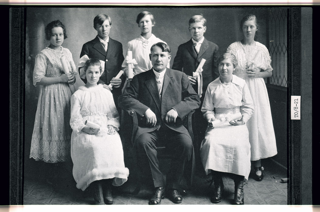 0032-TO-08-21 Confirmation Class, Lutheran Church, Bisbee, 1916