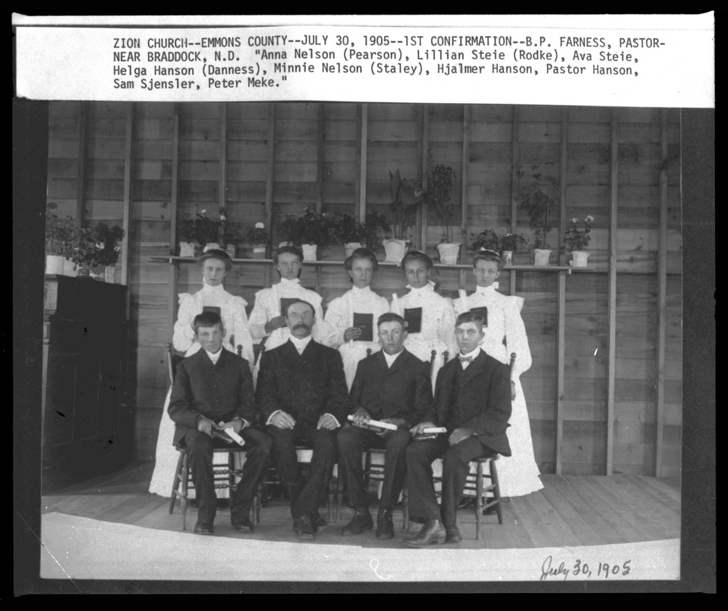 0281-0070  First Confirmation Class, Zion Congregational Church, Braddock