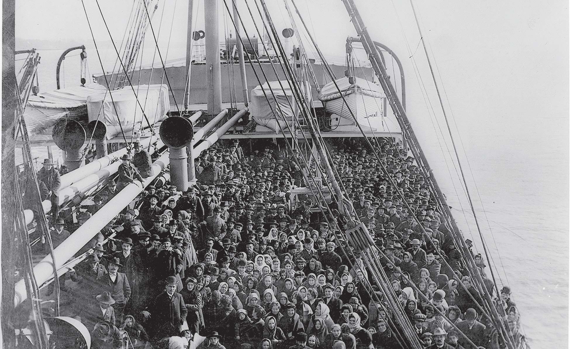 <strong>Figure 66. Immigrants arriving in America</strong> at Ellis Island, about 1906. <em>(Library of Congress, LC-USZ62-11202)</em>