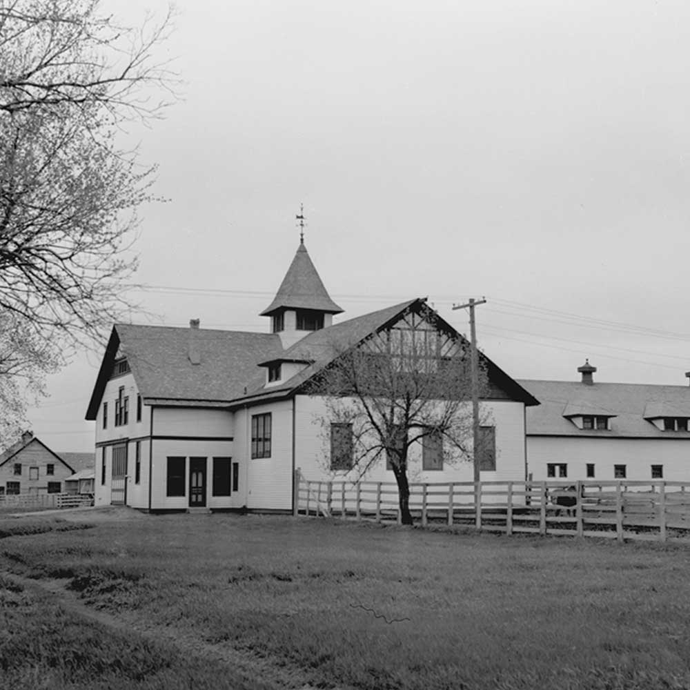 Picture of a barn