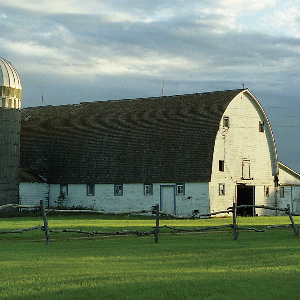 Picture of a barn