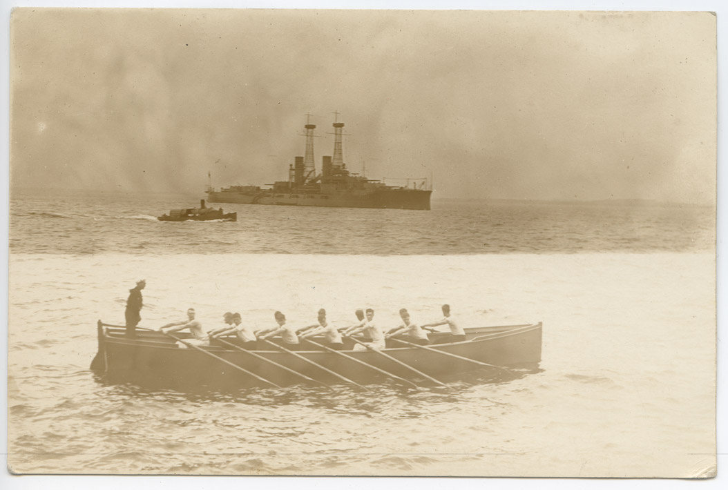 Rowing team from the USS North Dakota