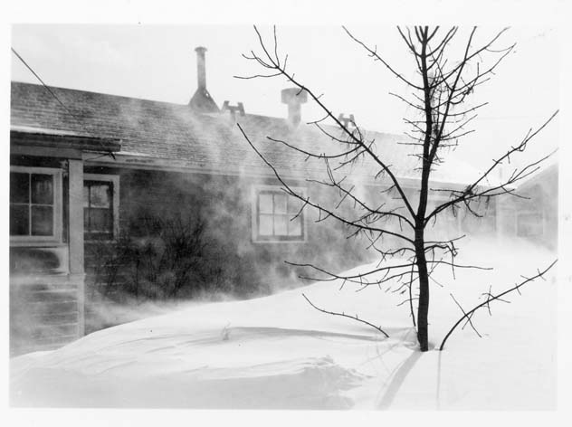 Snow series, Fort Lincoln